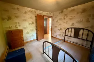 43 Edwards St, Lincoln, ME 04457 - Photo 13
