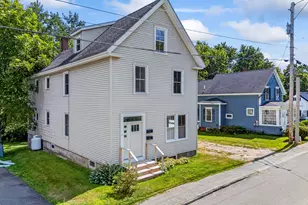 8 Pope St, Gardiner, ME 04345 - Photo 3