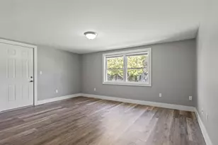 9 Cole St, South Portland, ME 04106 - Photo 13