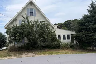 135-137 Foss St, Biddeford, ME 04005 - Photo 3