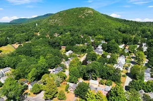 83 Washington St, Camden, ME 04843 - Photo 33