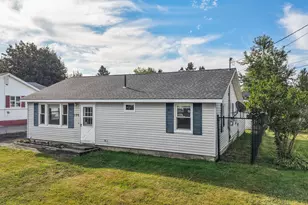 126 Thornton Rd, Bangor, ME 04401 - Photo 29