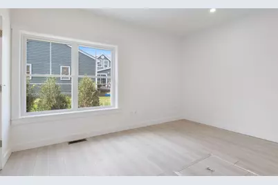 65 Dougherty Court #101, Portland, ME 04102 - Photo 17