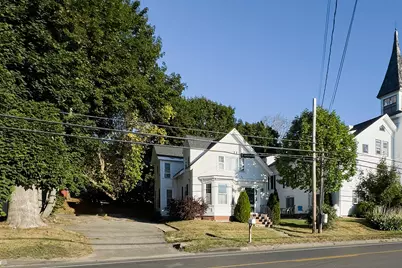 122 Camden Street, Rockland, ME 04841 - Photo 1