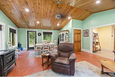 568 E Pittston Road, Pittston, ME 04345 - Photo 11