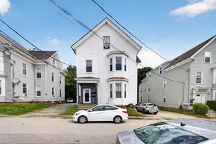 139 Oak St, Lewiston, ME 04240 - Photo 3