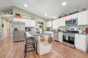 156 Autumn Ln, Oakland, ME 04963 - Photo 9