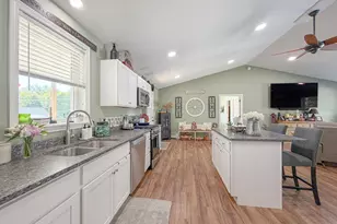 156 Autumn Ln, Oakland, ME 04963 - Photo 13