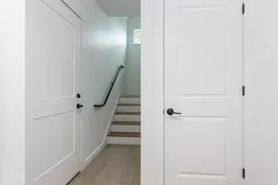 531 Westbrook St, South Portland, ME 04106 - Photo 27