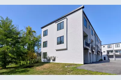531 Westbrook Street #10, South Portland, ME 04106 - Photo 33