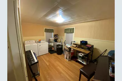5 Charles Street, Lincoln, ME 04457 - Photo 17