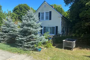 5 Charles St, Lincoln, ME 04457 - Photo 3