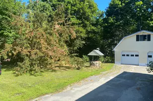 5 Charles St, Lincoln, ME 04457 - Photo 5