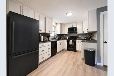 32 Farwell Street, Lisbon, ME 04250 - Photo 5