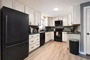 32 Farwell St, Lisbon, ME 04250 - Photo 5
