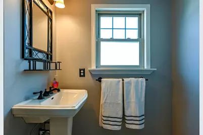 98 Rosedale Street, Lewiston, ME 04240 - Photo 15