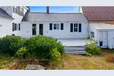 43 Winthrop Road, Readfield, ME 04355 - Photo 9