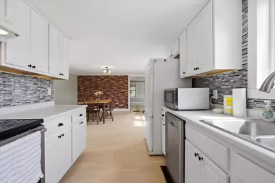 43 Winthrop Road, Readfield, ME 04355 - Photo 13