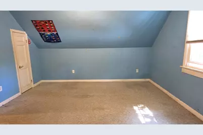 826 Somerset Street, Rumford, ME 04276 - Photo 23