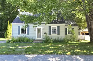 826 Somerset St, Rumford, ME 04276 - Photo 29