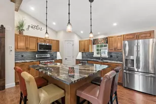 19 Dolphin Ave, Old Orchard Beach, ME 04064 - Photo 9