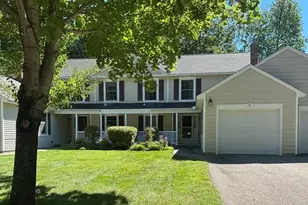 32 Winchester Ct, Kennebunk, ME 04043 - Photo 1