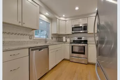 32 Winchester Court #32, Kennebunk, ME 04043 - Photo 5