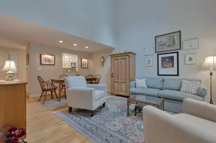 32 Winchester Ct, Kennebunk, ME 04043 - Photo 9