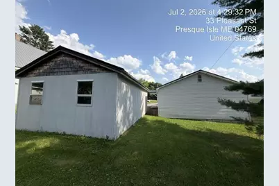 33 Pleasant Street, Presque Isle, ME 04769 - Photo 5