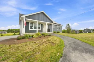 879 Blackstream Rd, Hermon, ME 04401 - Photo 11