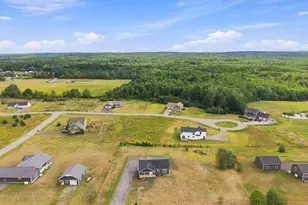 879 Blackstream Rd, Hermon, ME 04401 - Photo 7