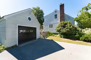 11 Nancy Dr, Brunswick, ME 04011 - Photo 5