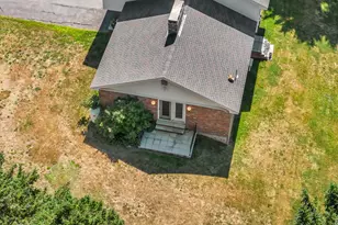 826 Broadway, Bangor, ME 04401 - Photo 7