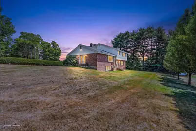 826 Broadway, Bangor, ME 04401 - Photo 3