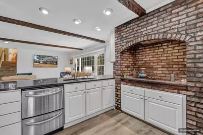 826 Broadway, Bangor, ME 04401 - Photo 29
