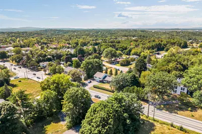 826 Broadway, Bangor, ME 04401 - Photo 5