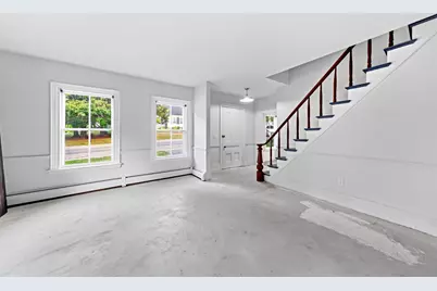 975 Main Street, Waldoboro, ME 04572 - Photo 7