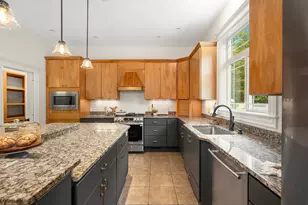 61 Rose Dr, Cumberland, ME 04021 - Photo 5