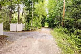 34 Lilly Dr, Newport, ME 04953 - Photo 3