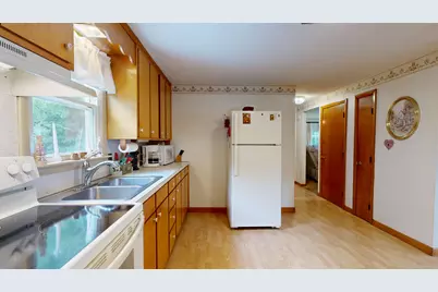 13 Hyde Road, Jay, ME 04239 - Photo 7