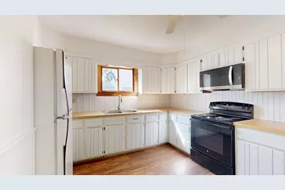 138 Spring Street, Gardiner, ME 04345 - Photo 3