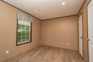 5 Paul St, Dover Foxcroft, ME 04426 - Photo 19