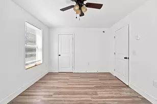 324 Forest Ave, Bangor, ME 04401 - Photo 15