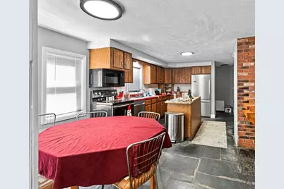 389 Randall Road, Lewiston, ME 04240 - Photo 3