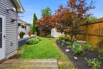 80 Grove Street, Lewiston, ME 04240 - Photo 15