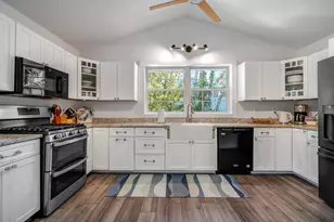 17 Clifford Ln, Wells, ME 04090 - Photo 13