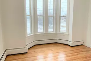 143 Oak St, Lewiston, ME 04240 - Photo 3