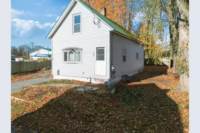 21 Water Street, Clinton, ME 04927 - Photo 5
