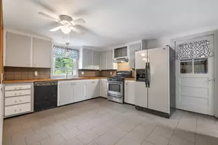 10 Pine Ln, Raymond, ME 04071 - Photo 11