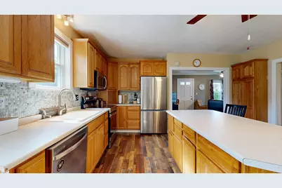 18 Goddard Road, Lewiston, ME 04240 - Photo 7